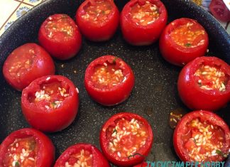 pomodori con riso pieni