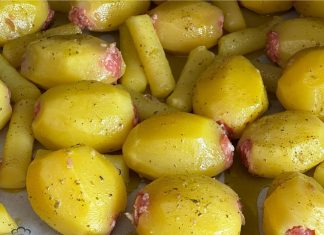patate ripiene di salsiccia procedimento