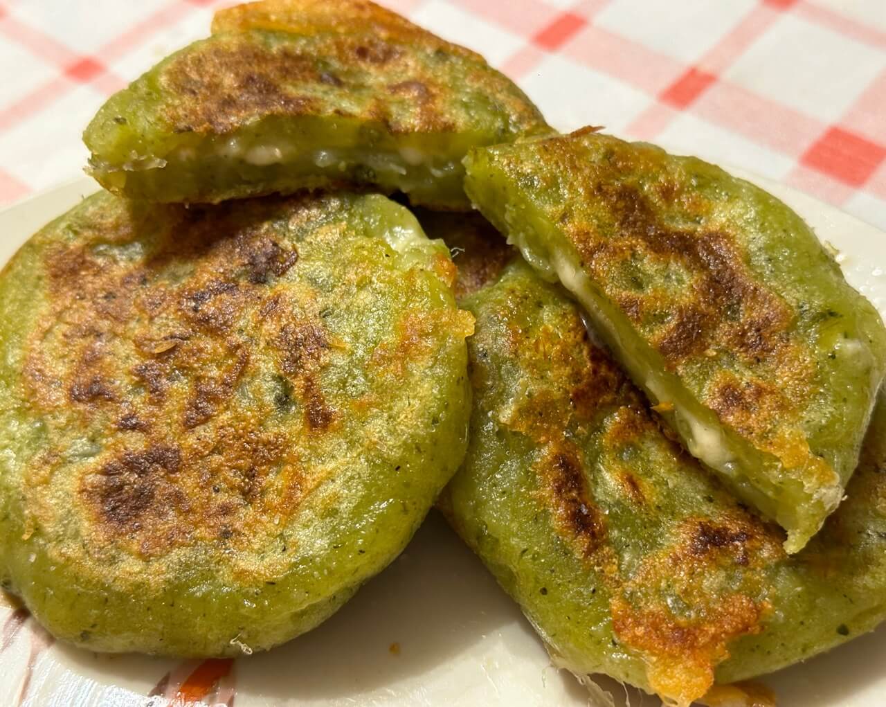 focaccine di patate e broccoli